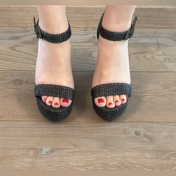 Jessica Simpson Taery Platform Wedge Sandal - Picture 12 of 14